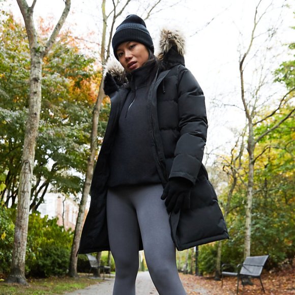 Aritzia st Anton Parka - Picture 3 of 11